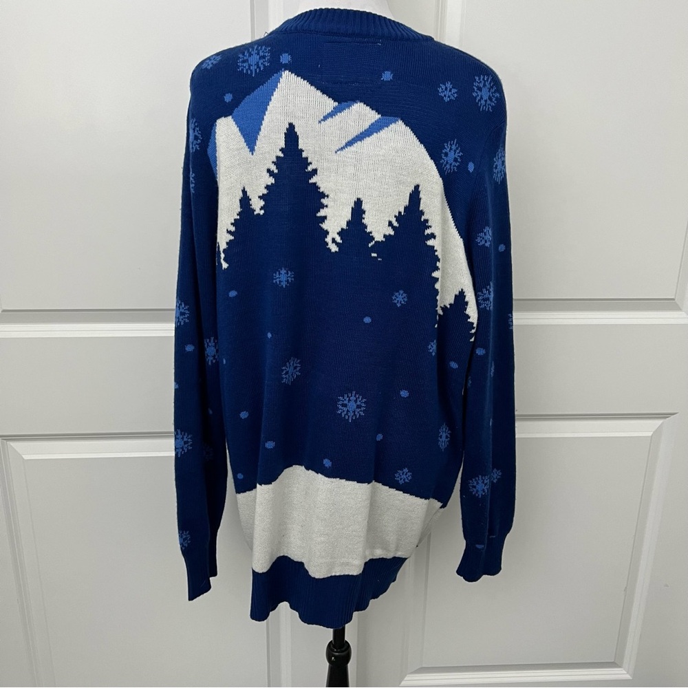 Tipsy Elves Romantic Sasquatch Sweater - XXL - Picture 4 of 8
